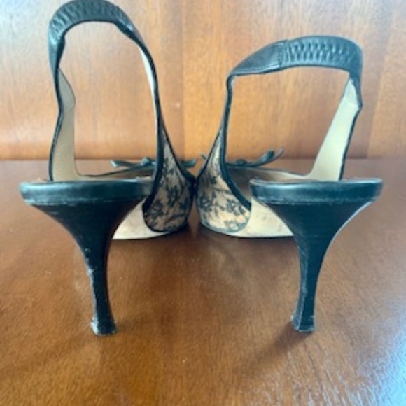 Manolo Blahnik Lace slingback - Picture 5 of 5